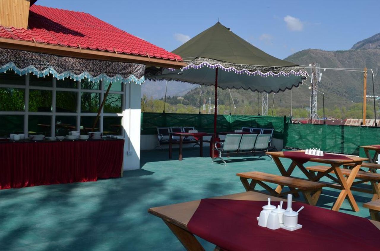Hotel Green Leaf ศรีนาการ์ ภายนอก รูปภาพ